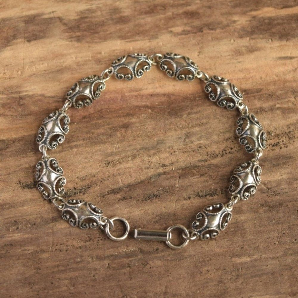 Beau Sterling Silver Bracelet